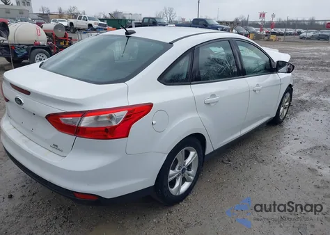 2014 Ford Focus Se from USA, damaged, VIN 1FADP3F2XEL295207